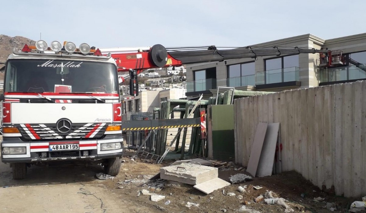 SEPETLİ PLATFORM 37 METRE